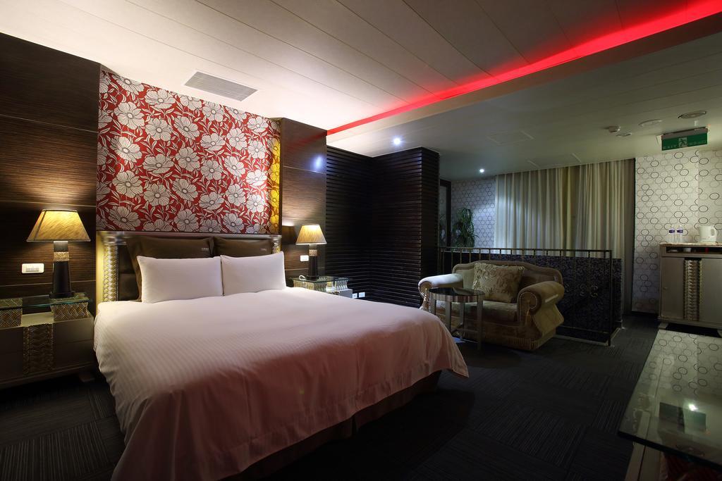 Crystal Business Motel Hsinchu Exterior foto