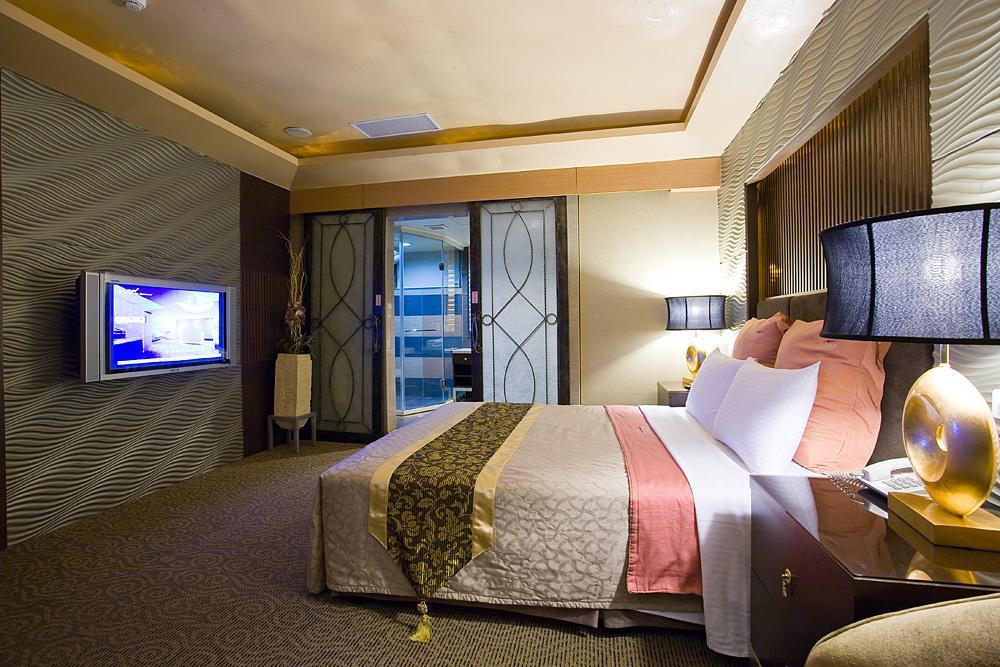 Crystal Business Motel Hsinchu Exterior foto