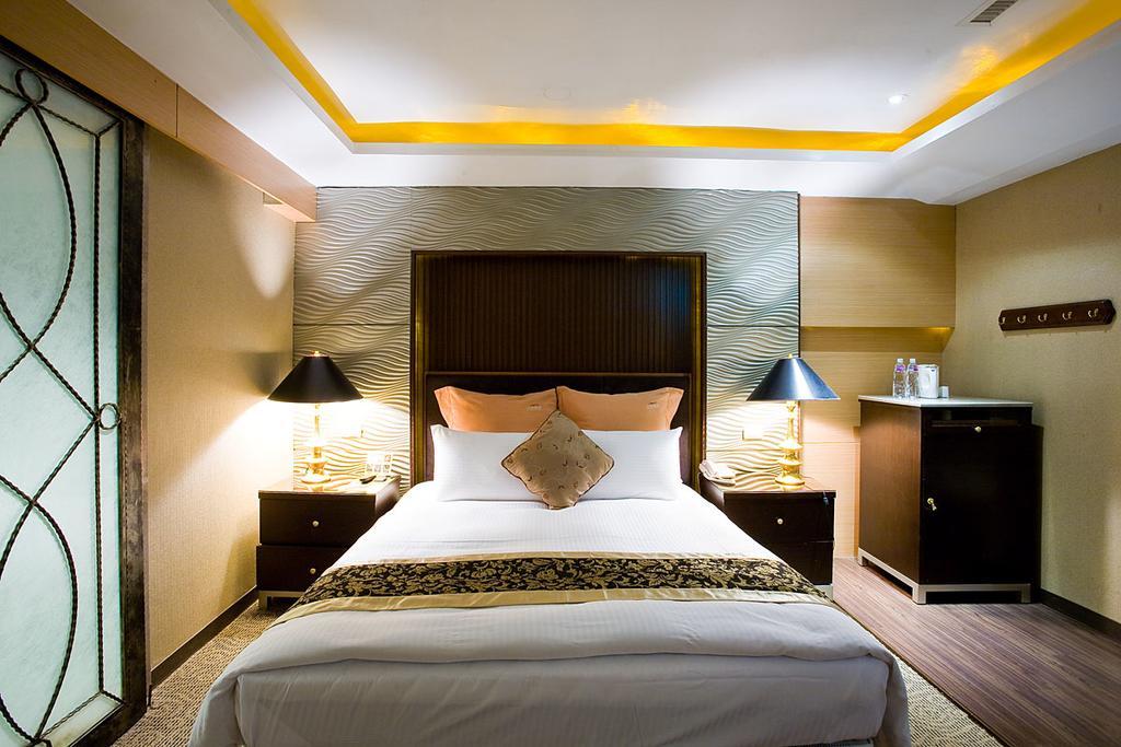 Crystal Business Motel Hsinchu Exterior foto