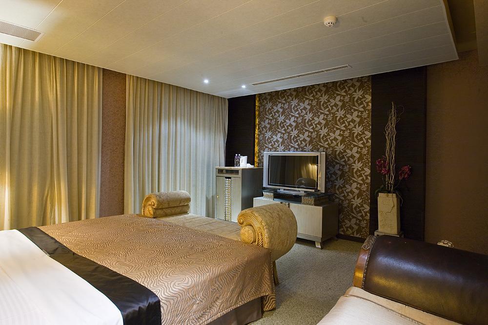 Crystal Business Motel Hsinchu Exterior foto